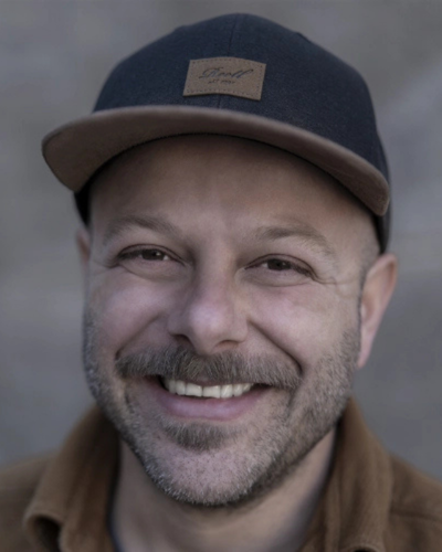 Porträt von Dominik Mayer, Video, Foto, Grafik & 3D